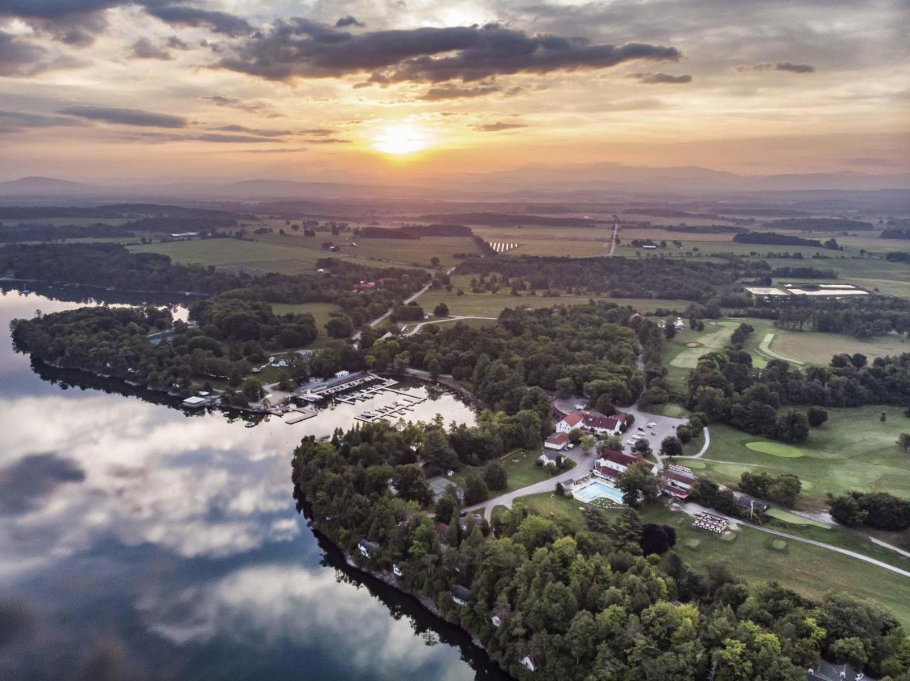 Отель Basin Harbor Vergennes Экстерьер фото